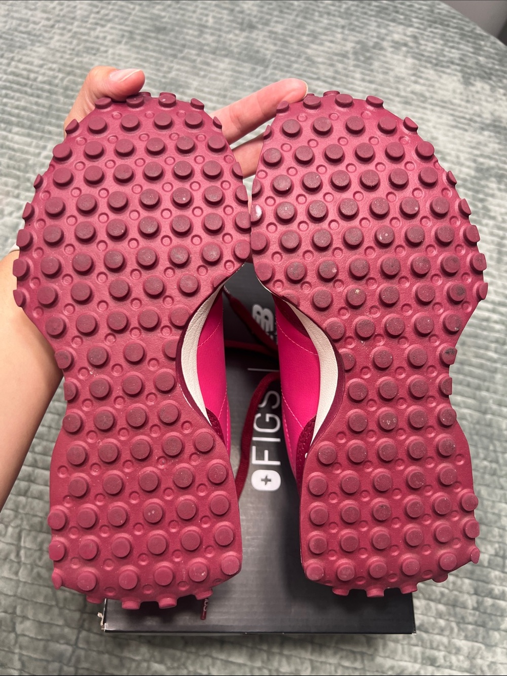 Figs New Balance 327 Sneakers - Picture 10 of 15